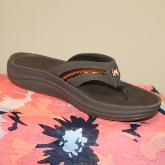 new balance rock and tone sandals